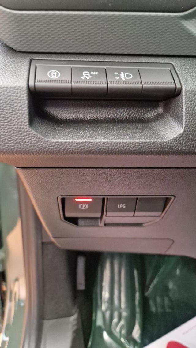 DACIA Duster usata, con Cruise Control