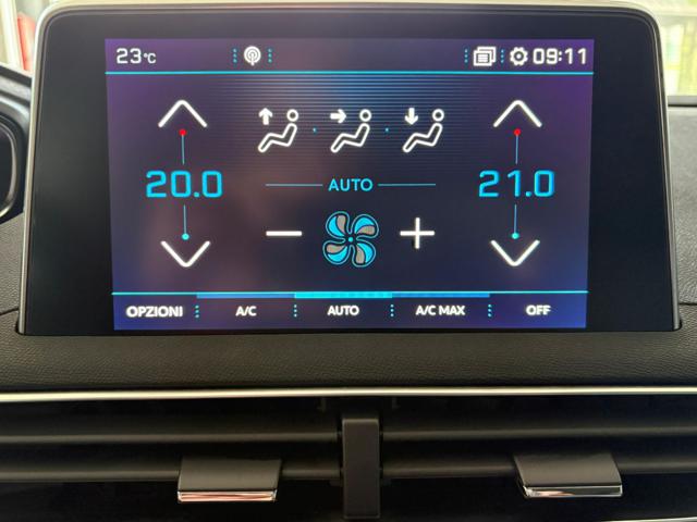 PEUGEOT 3008 usata, con Sedile posteriore sdoppiato