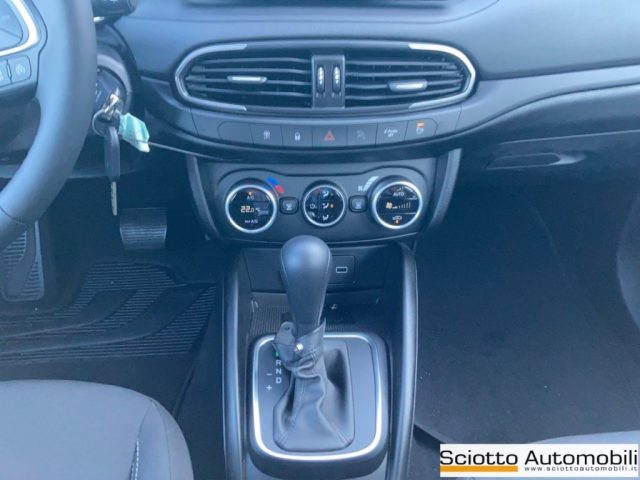 FIAT Tipo usata, con Autoradio digitale
