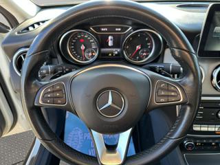 MERCEDES-BENZ GLA 200 usata, con Boardcomputer