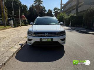 VOLKSWAGEN Tiguan usata, con Park Distance Control