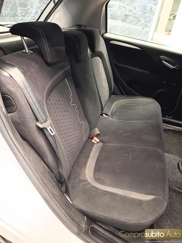 FIAT Punto usata, con Bluetooth