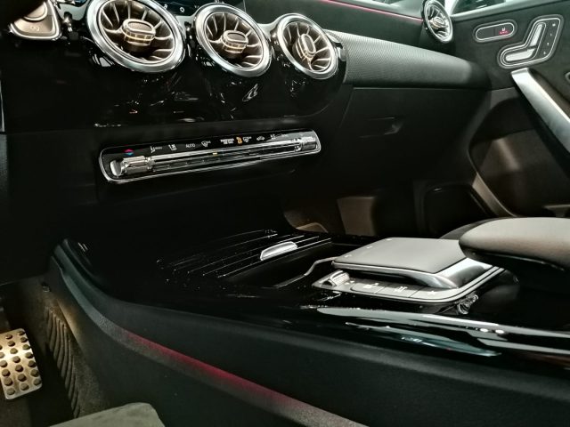 MERCEDES-BENZ A 200 usata, con Controllo vocale