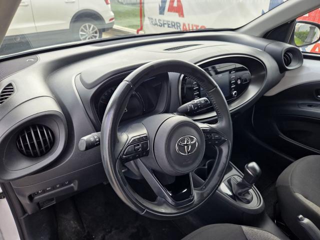 TOYOTA Aygo X usata 16