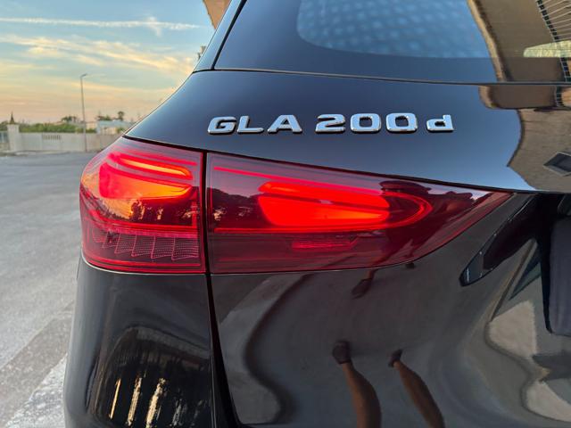 MERCEDES-BENZ GLA 200 usata, con Controllo vocale