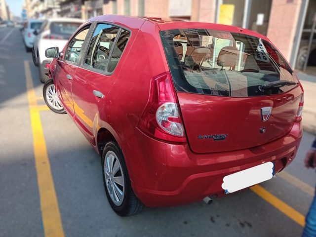 DACIA Sandero usata, con Controllo automatico clima