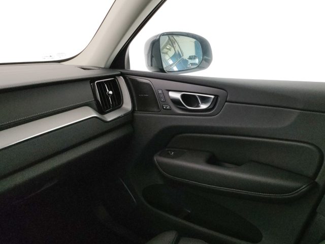 VOLVO XC60 usata, con Sistema di navigazione