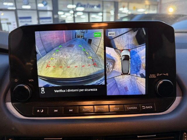 NISSAN Qashqai usata, con Climatizzatore
