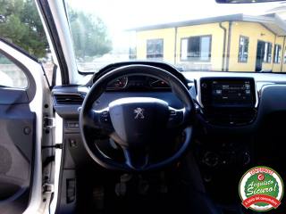 PEUGEOT 208 usata, con ESP
