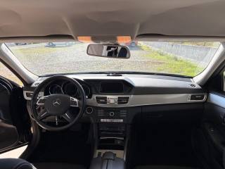 MERCEDES-BENZ E 200 usata, con Climatizzatore automatico, 2 zone