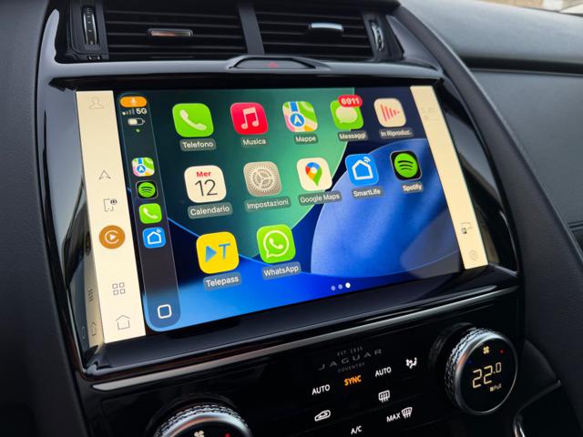 JAGUAR E-Pace usata, con Isofix