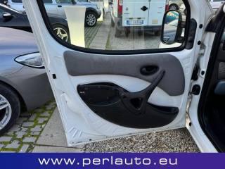 FIAT Doblo usata, con Autoradio