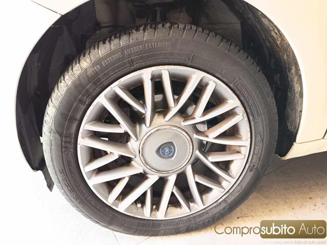 LANCIA Ypsilon usata 17