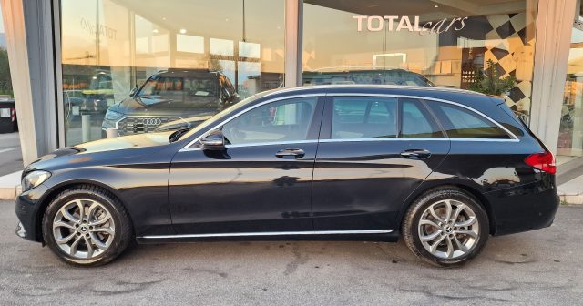 MERCEDES-BENZ C 220 usata, con Airbag Passeggero