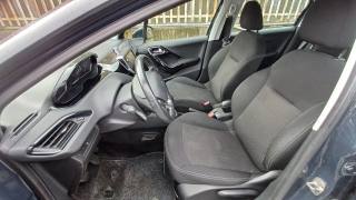 PEUGEOT 208 usata, con Climatizzatore