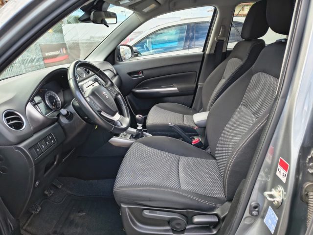 SUZUKI Vitara usata, con Autoradio