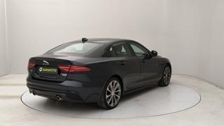 JAGUAR XE usata, con Alzacristalli elettrici