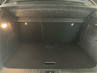 RENAULT Captur usata, con Hill holder
