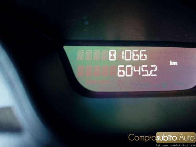 RENAULT Trafic usata 15