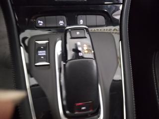 OPEL Grandland usata, con Sedile posteriore sdoppiato