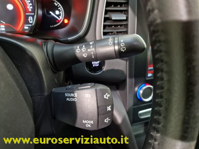 RENAULT Megane usata, con MP3