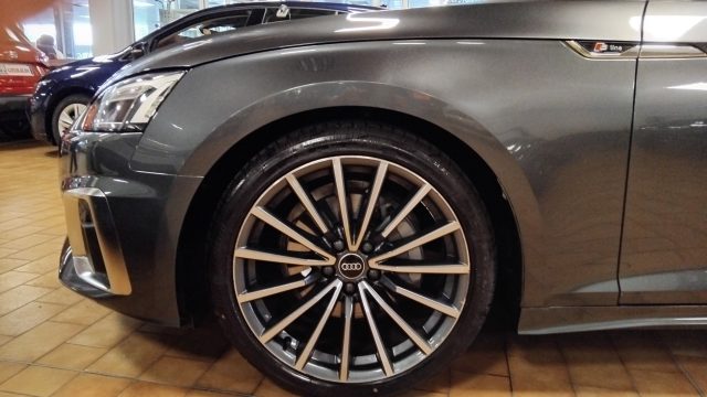 AUDI A5 usata 26