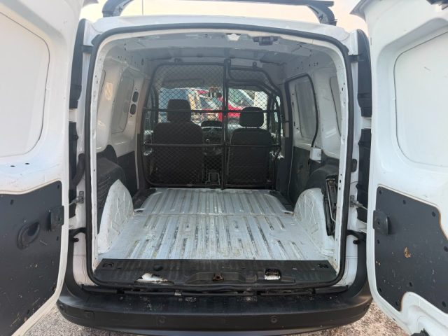 RENAULT Kangoo usata, con Filtro antiparticolato