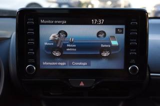 TOYOTA Yaris usata, con Sistema di navigazione