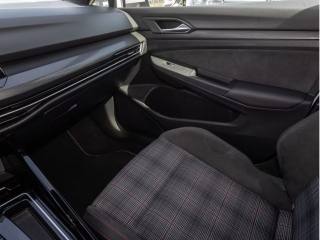 VOLKSWAGEN Golf usata, con Sedili riscaldati