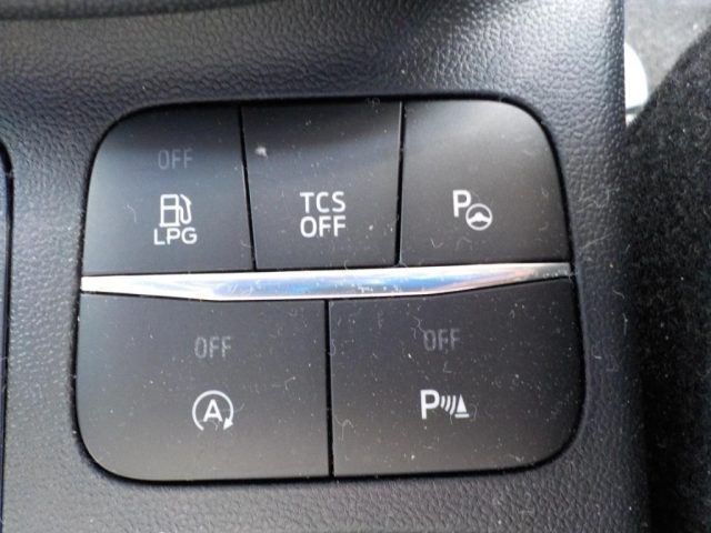 FORD Fiesta usata, con USB