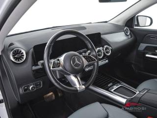 MERCEDES-BENZ GLA 200 usata 7