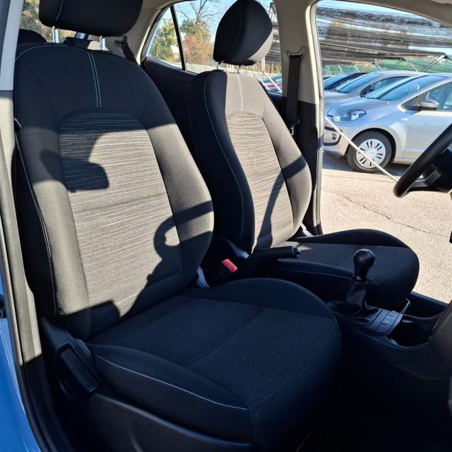 KIA Picanto usata, con USB