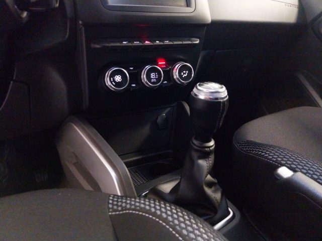 DACIA Duster usata, con Controllo automatico clima