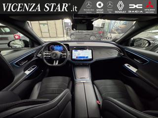 MERCEDES-BENZ E 220 usata, con Chiusura centralizzata
