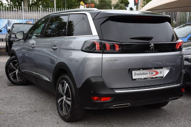 PEUGEOT 5008 usata, con Airbag Passeggero