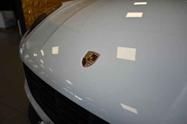 PORSCHE Macan usata 103