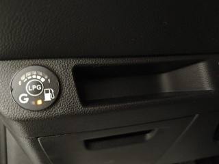 RENAULT Clio usata, con Sensori di parcheggio posteriori