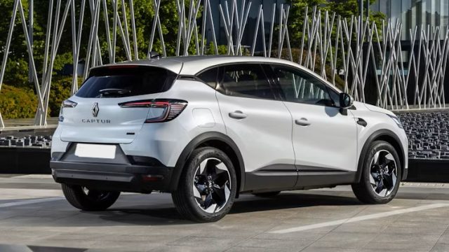 RENAULT Captur usata, con Airbag laterali