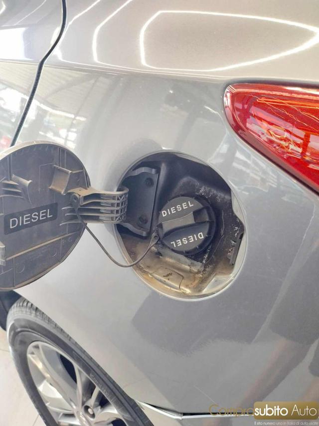 HYUNDAI iX35 usata, con Sistema di navigazione