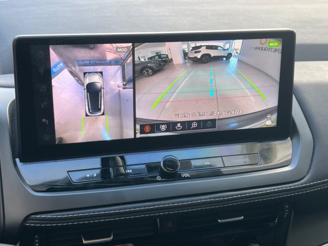 NISSAN Qashqai usata, con Fari LED