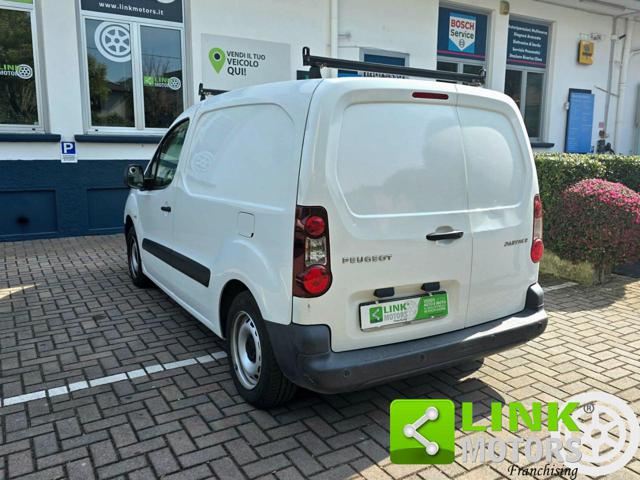 PEUGEOT Partner usata, con Alzacristalli elettrici