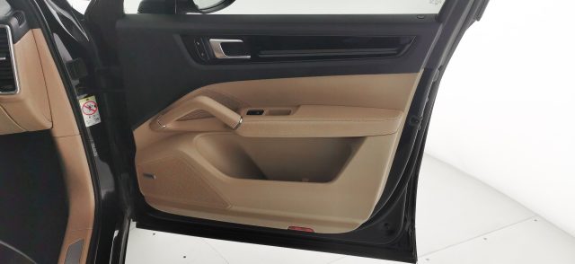 PORSCHE Cayenne usata 58