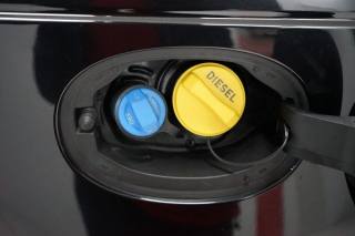 LAND ROVER Range Rover Velar usata, con Airbag testa