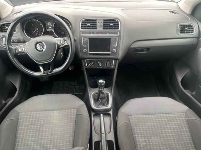 VOLKSWAGEN Polo usata, con Autoradio