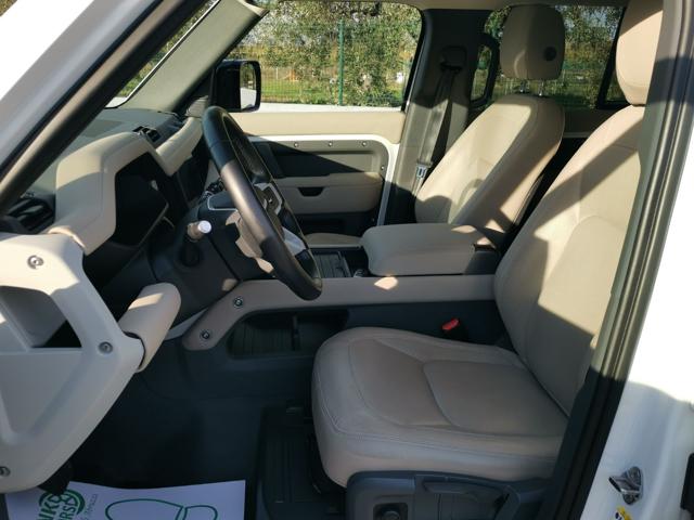 LAND ROVER Defender usata, con Autoradio