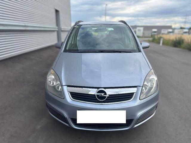 OPEL Zafira usata, con Airbag