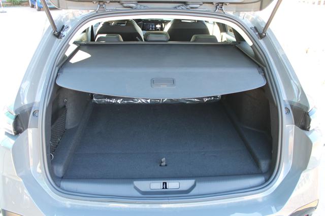 PEUGEOT 308 usata, con Autoradio