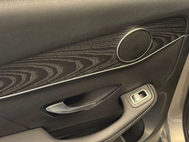 MERCEDES-BENZ GLC 250 usata, con Regolazione elettrica sedili