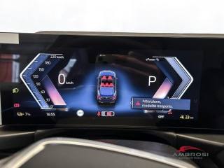BMW i4 usata 11