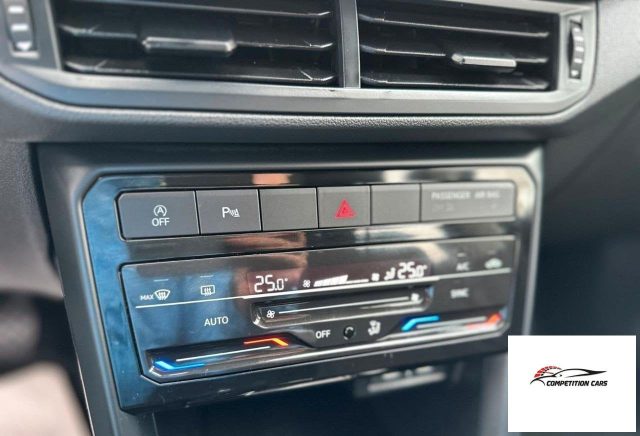 VOLKSWAGEN T-Cross usata, con Sedile posteriore sdoppiato
